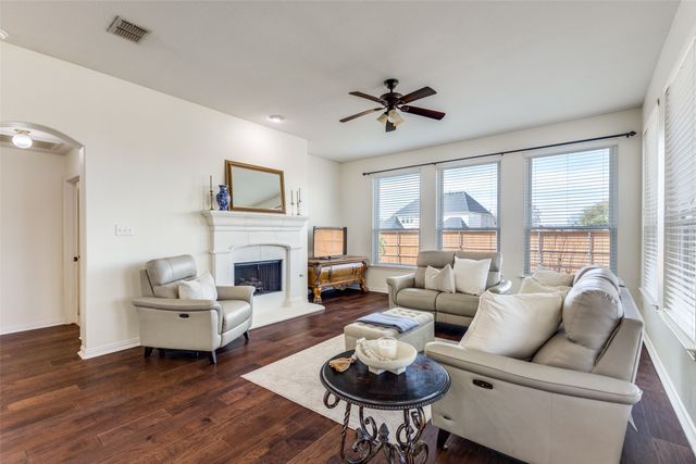 881 Sibyl Lane, Prosper, TX 75078