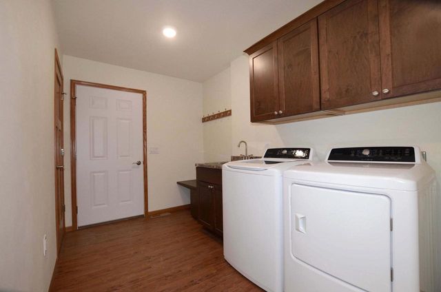 1215 16th Fairway DRIVE, Viroqua, WI 54665