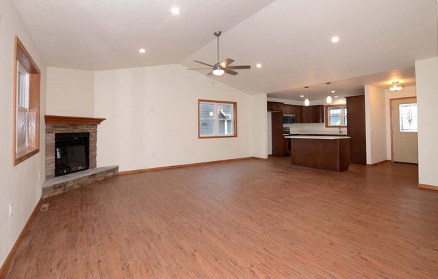 1215 16th Fairway DRIVE, Viroqua, WI 54665