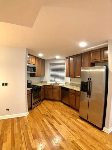 2341 N ALBANY Avenue G, Chicago, IL 60647