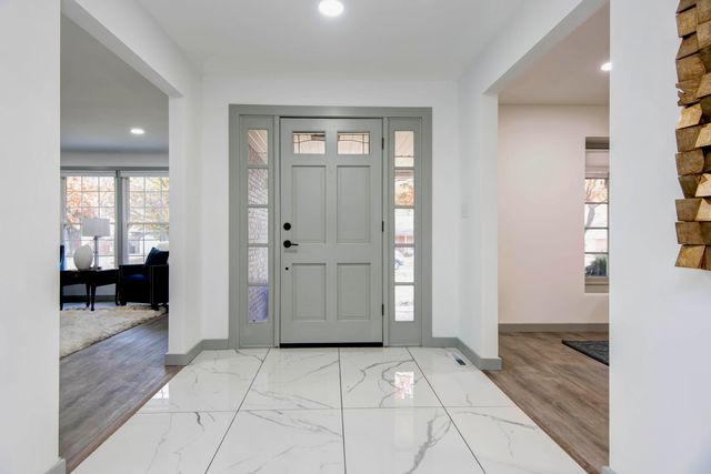 2517 East Greenwood Street, Springfield, MO 65804