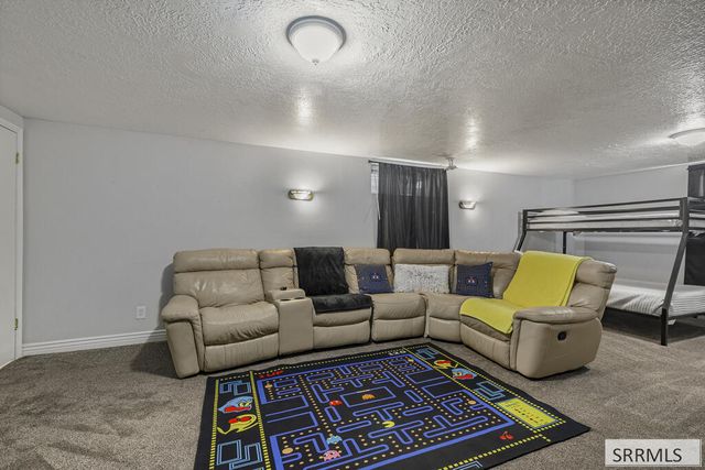 2201 E Brandon Drive, Idaho Falls, ID 83402