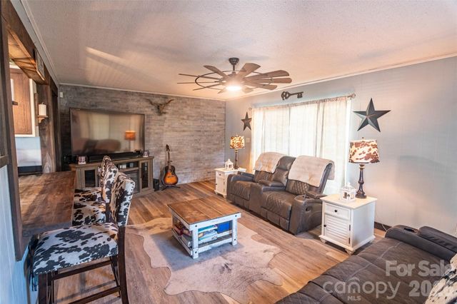 104 Bright Avenue, Bessemer City, NC 28016