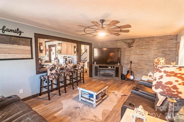 104 Bright Avenue, Bessemer City, NC 28016