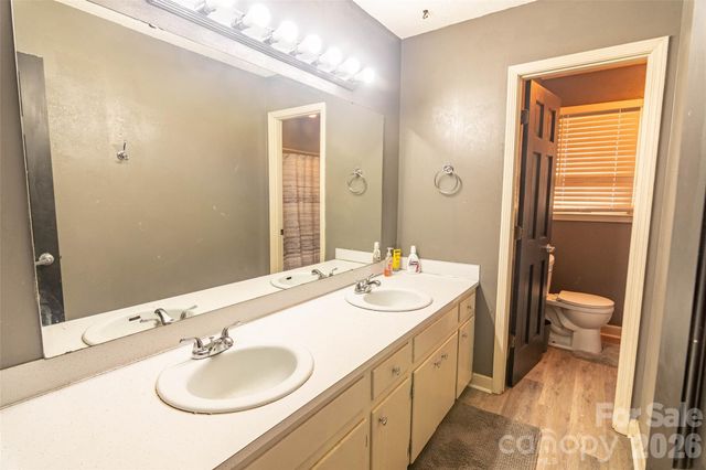 104 Bright Avenue, Bessemer City, NC 28016