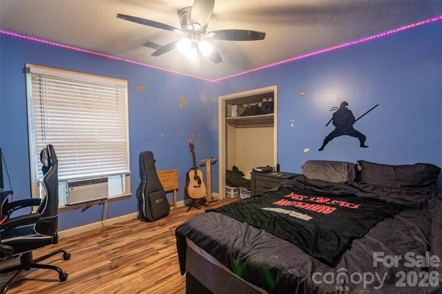 104 Bright Avenue, Bessemer City, NC 28016