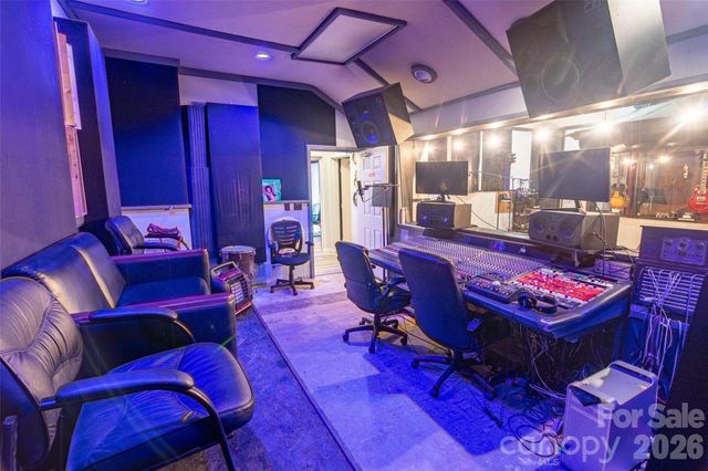 104 Bright Avenue, Bessemer City, NC 28016