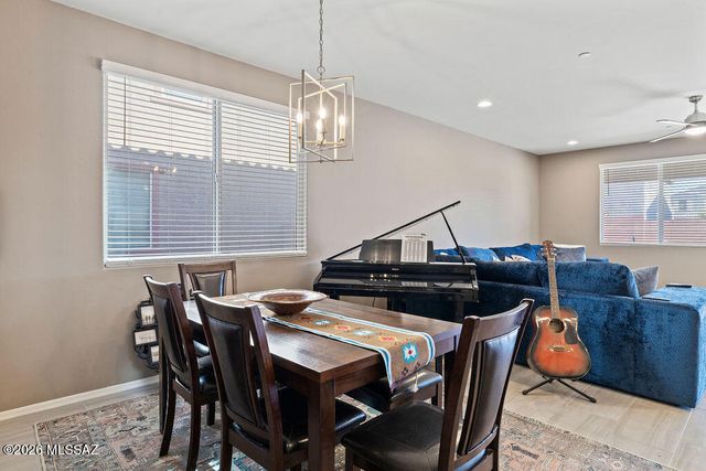 12163 W Charismatic Drive, Marana, AZ 85653