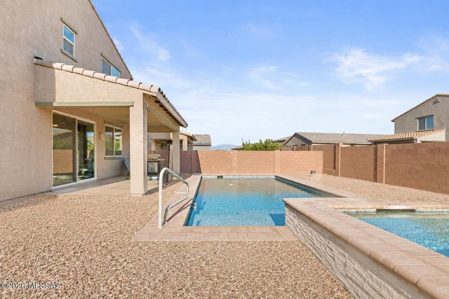 12163 W Charismatic Drive, Marana, AZ 85653