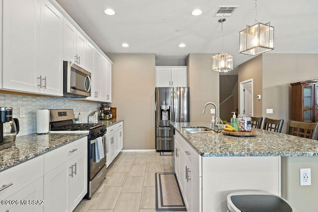 12163 W Charismatic Drive, Marana, AZ 85653