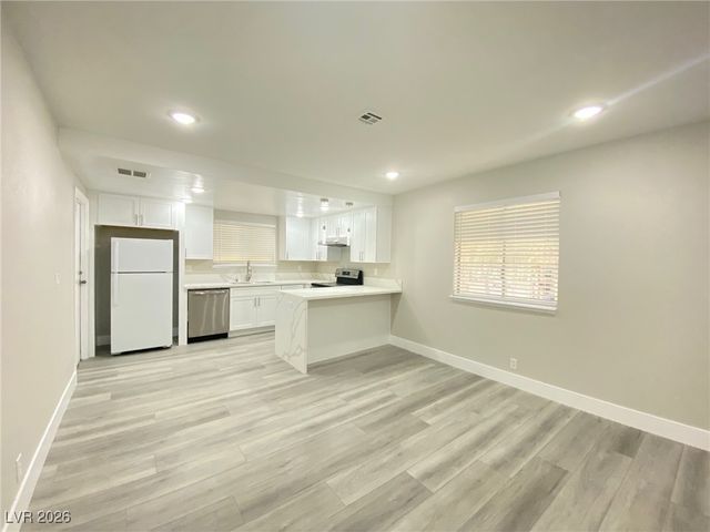 3253 Savalli Street D, Las Vegas, NV 89102