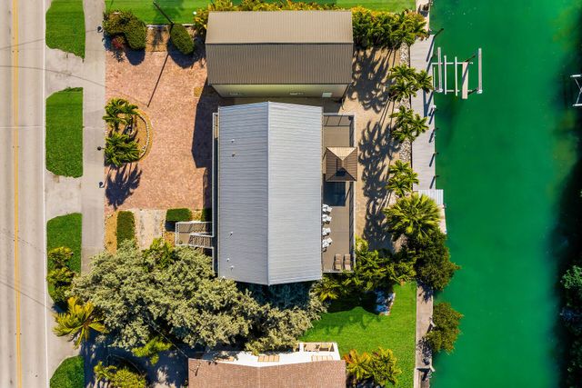 415 Sombrero Beach Road, Marathon, FL 33050