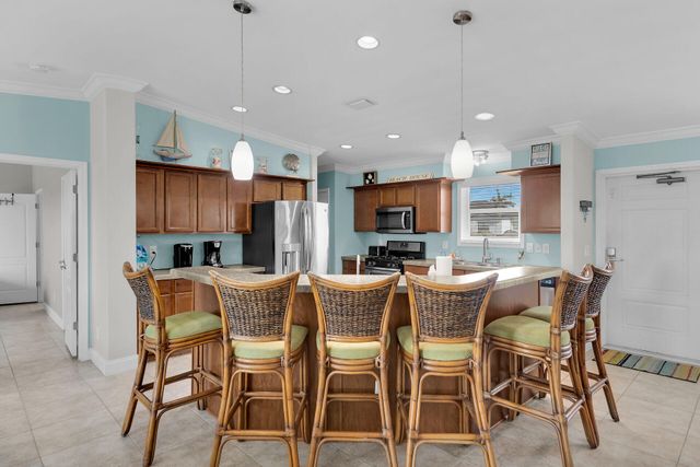 415 Sombrero Beach Road, Marathon, FL 33050