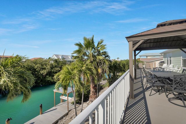 415 Sombrero Beach Road, Marathon, FL 33050