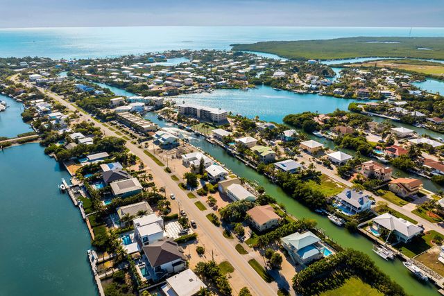 415 Sombrero Beach Road, Marathon, FL 33050