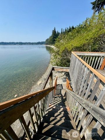 15944 NE Lemolo Shore Drive, Poulsbo, WA 98370