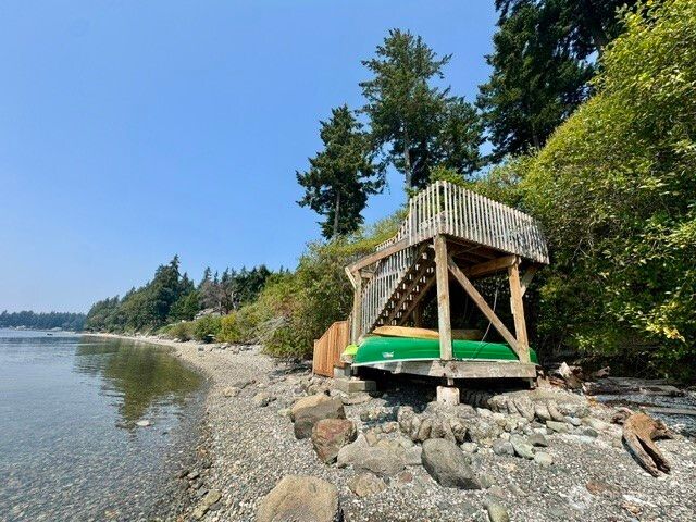 15944 NE Lemolo Shore Drive, Poulsbo, WA 98370