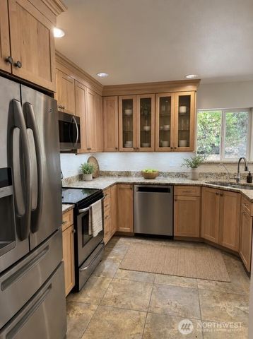 15944 NE Lemolo Shore Drive, Poulsbo, WA 98370
