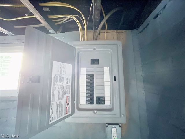 3437 W 123rd Street, Cleveland, OH 44111