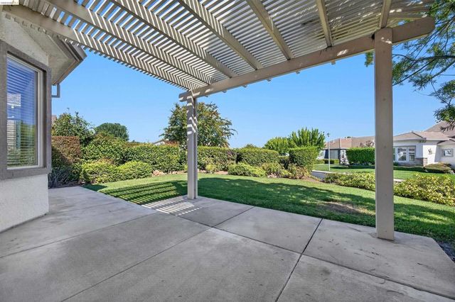 2021 Kent Dr, Brentwood, CA 94513