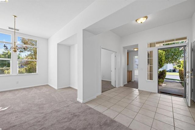 2021 Kent Dr, Brentwood, CA 94513
