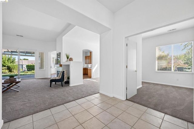 2021 Kent Dr, Brentwood, CA 94513