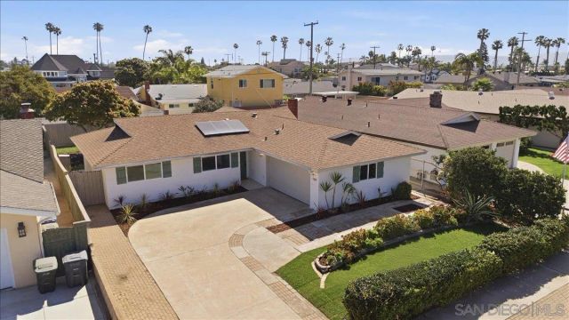 1361 California, Imperial Beach, CA 91932