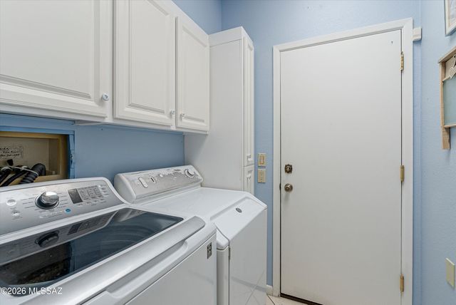 4980 N Calle Bujia, Tucson, AZ 85718