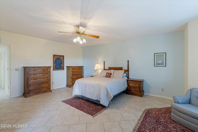 4980 N Calle Bujia, Tucson, AZ 85718