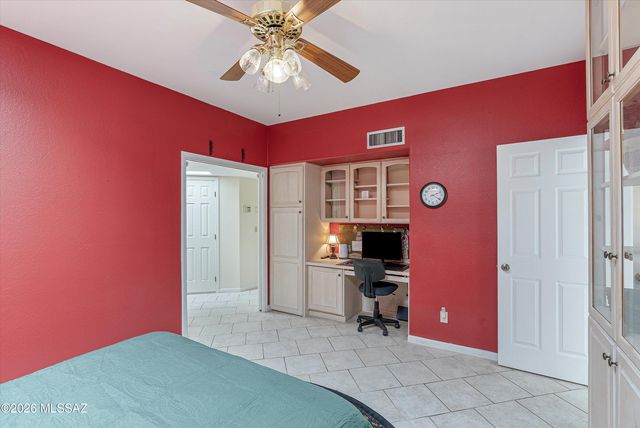 4980 N Calle Bujia, Tucson, AZ 85718