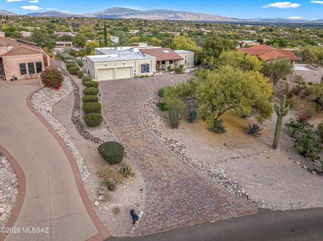 4980 N Calle Bujia, Tucson, AZ 85718