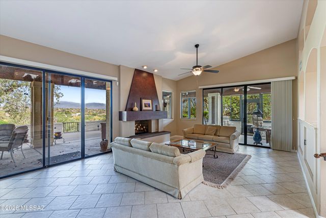 4980 N Calle Bujia, Tucson, AZ 85718