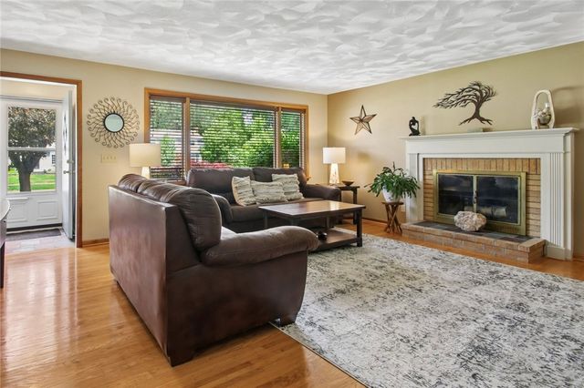 69 Plaza Drive, Irondequoit, NY 14617