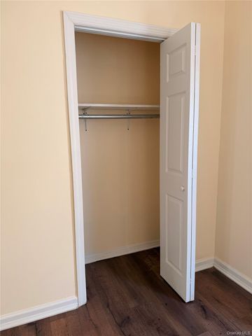 310 S 7th Avenue, Mount Vernon, NY 10550