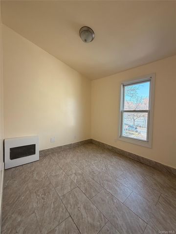 310 S 7th Avenue, Mount Vernon, NY 10550