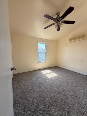 310 S 7th Avenue, Mount Vernon, NY 10550