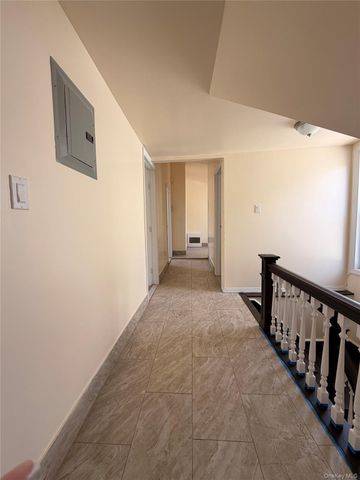 310 S 7th Avenue, Mount Vernon, NY 10550