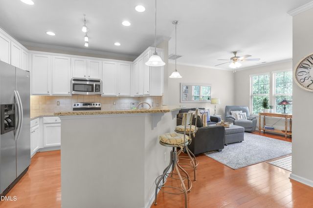 109 Haybarn Court, Apex, NC 27502