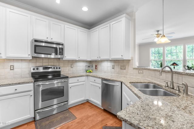 109 Haybarn Court, Apex, NC 27502