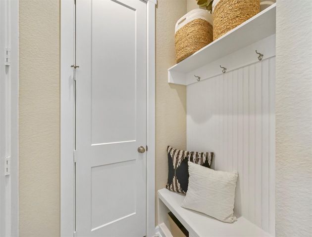 1127 Mills Cove Drive, Missouri City, TX 77459