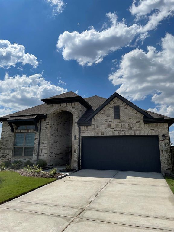 1127 Mills Cove Drive, Missouri City, TX 77459