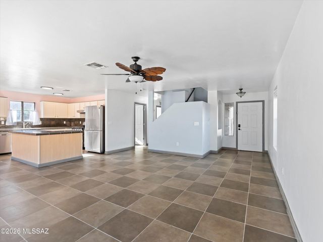 12828 N Ponderay Drive, Marana, AZ 85653