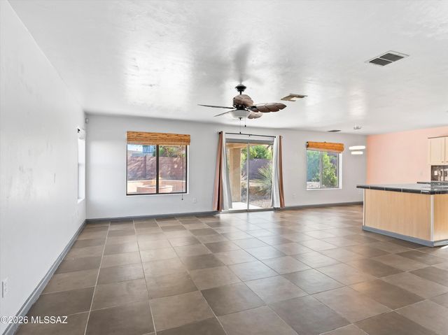 12828 N Ponderay Drive, Marana, AZ 85653