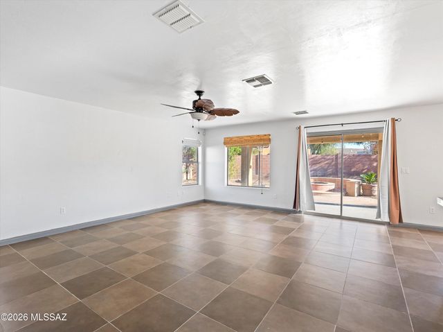 12828 N Ponderay Drive, Marana, AZ 85653