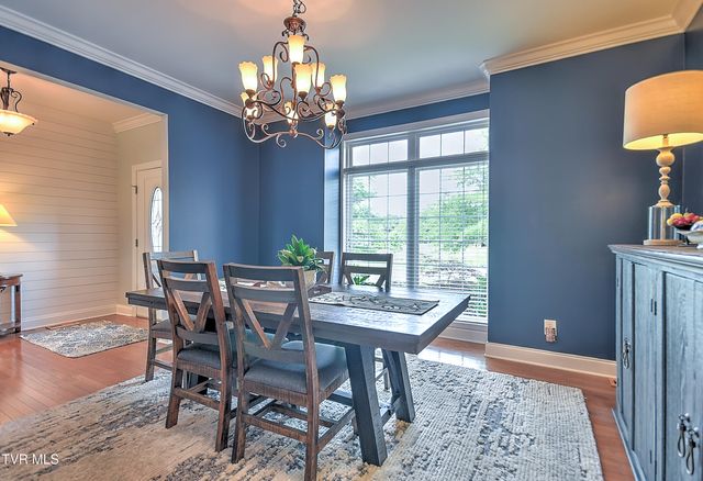 410 Grovemont Place, Piney Flats, TN 37686