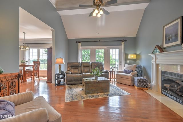 410 Grovemont Place, Piney Flats, TN 37686