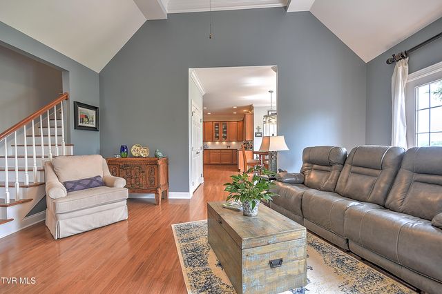 410 Grovemont Place, Piney Flats, TN 37686