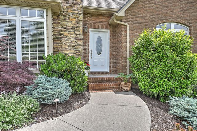 410 Grovemont Place, Piney Flats, TN 37686