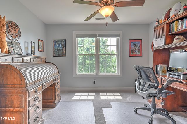 410 Grovemont Place, Piney Flats, TN 37686