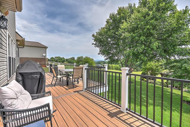 410 Grovemont Place, Piney Flats, TN 37686